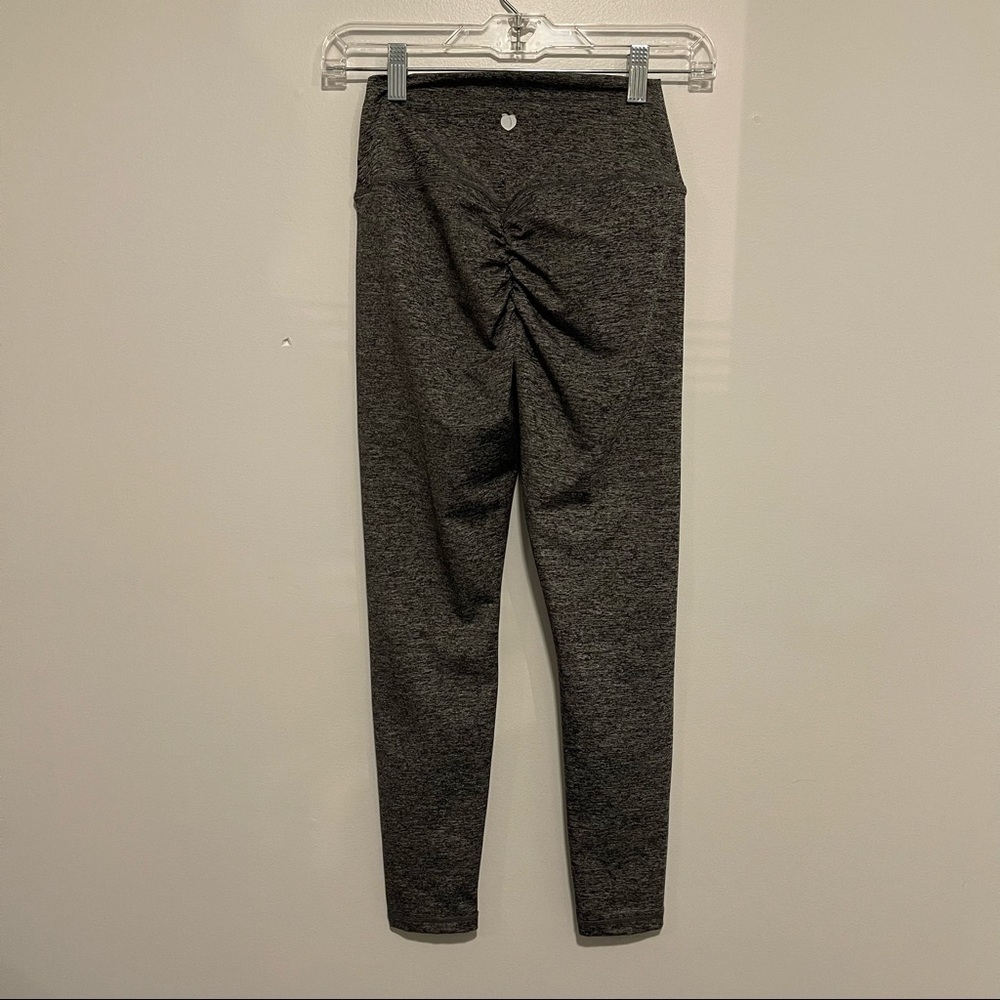 Peachee Collection heather grey leggings Small butt scrunch - Picture 6 of 8
